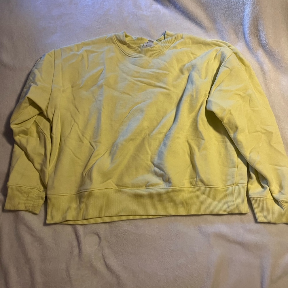 Cropped pullover